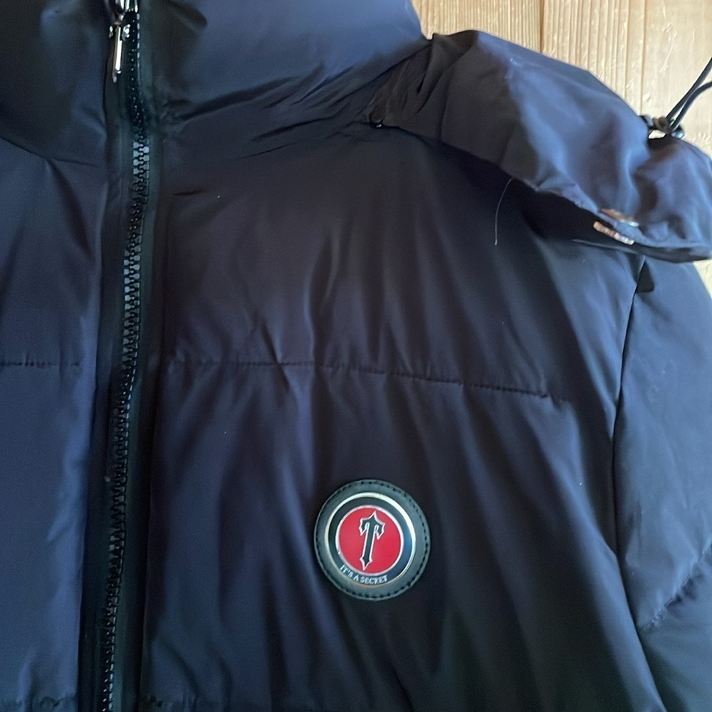Trapstar Puffer Jacket - Picture 2 of 9